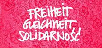 Freiheit, Gleichheit, Solidarnosc © Ewa Maria Slaska, Anna Krenz, Jemek Jemowit | Stadtmuseum Berlin, Design: Groupe Dejour Freiheit, Gleichheit, Solidarnosc © Ewa Maria Slaska, Anna Krenz, Jemek Jemowit | Stadtmuseum Berlin, Design: Groupe Dejour