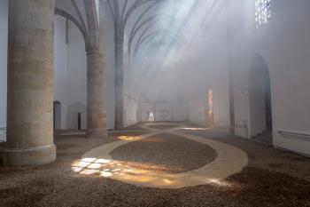 Chaveli Sifre, „Epona“, Installationsansicht Kunsthalle Osnabrück 2025. Courtesy die Künstlerin © Lucie Marsmann Chaveli Sifre, „Epona“, Installationsansicht Kunsthalle Osnabrück 2025. Courtesy die Künstlerin © Lucie Marsmann