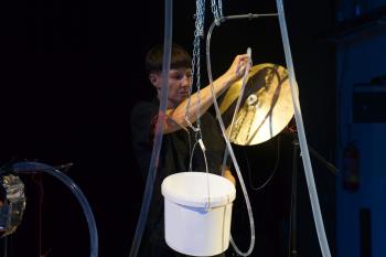 Anna Schimkat  &copy;  Foto: © Anna Schimkat · @ „ZiMMT, Leipzig“ PIC Nina Buttendorf