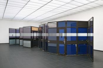 Martin Brüger - Transfolded  &copy;  Martin Brüger, Installation Transfolded, Kunsthalle Darmstadt 2016/17 · Foto: © Martin Brüger, VG Bild-Kunst Bonn