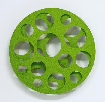 Reinhard Wöllmer, Le Puy en Velay, Grün, Nr.4, 2025, colored papier-mâché, 56 cm © Wichtendahl Galerie und Reinhard Wöllmer Reinhard Wöllmer, Le Puy en Velay, Grün, Nr.4, 2025, colored papier-mâché, 56 cm © Wichtendahl Galerie und Reinhard Wöllmer